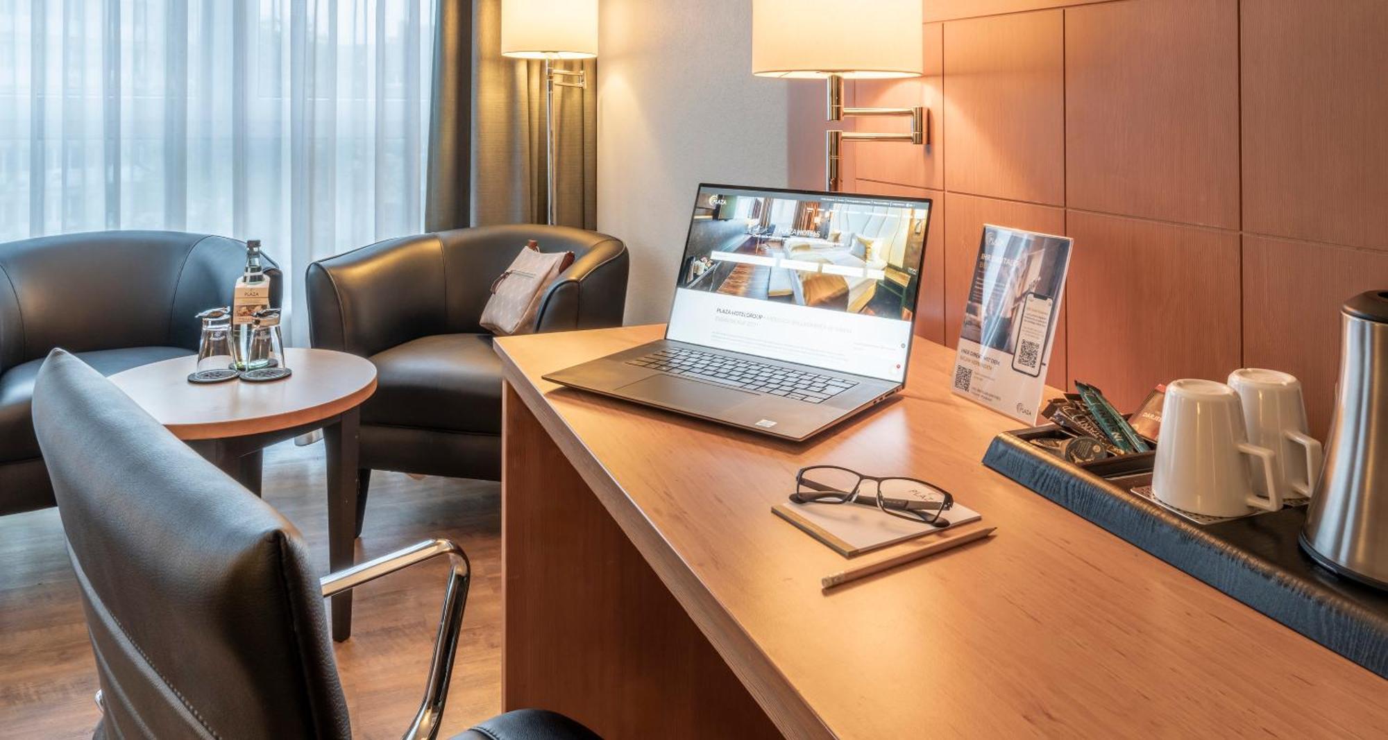 Hotel Plaza Premium Koeln Exteriér fotografie