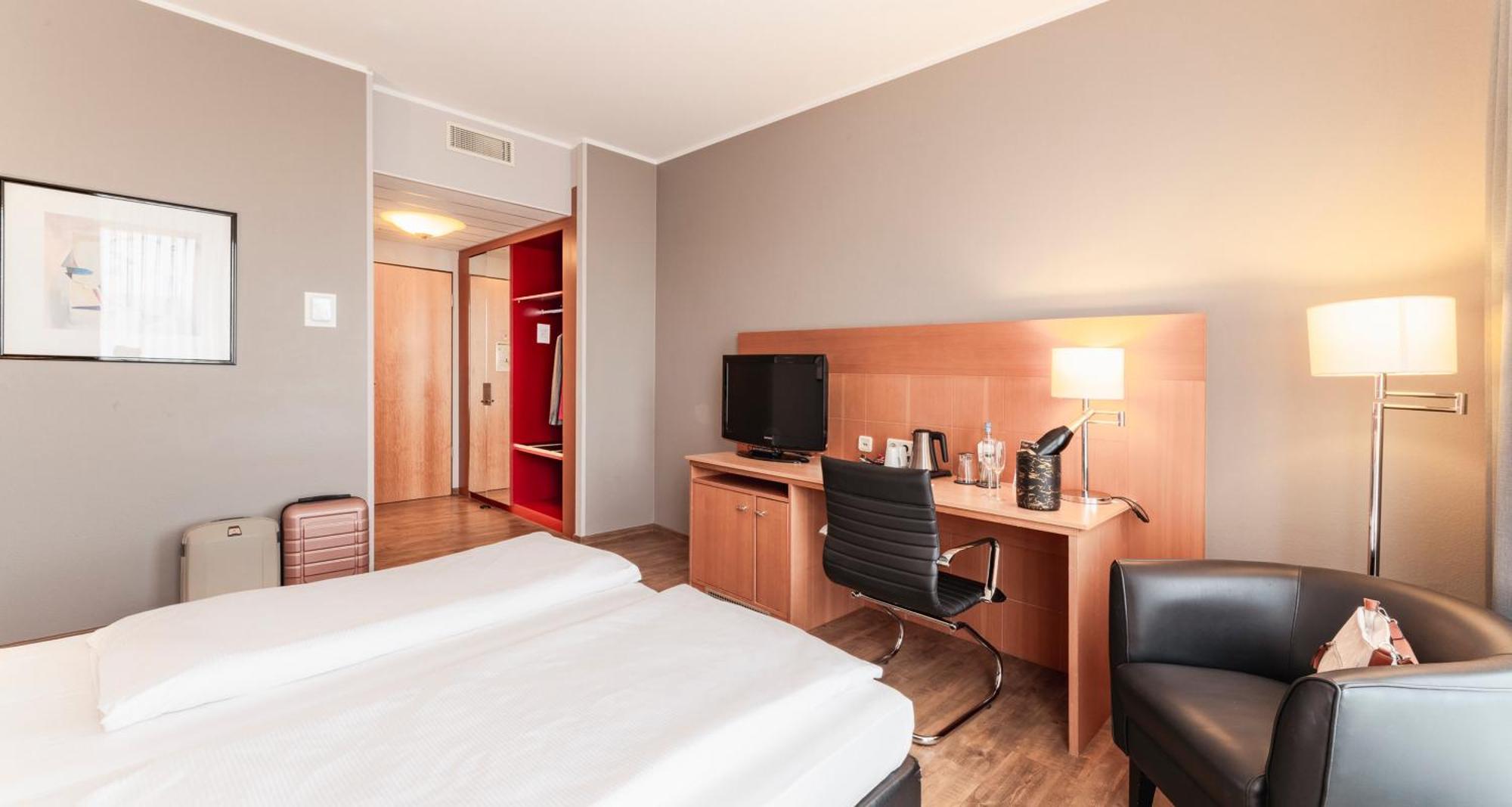 Hotel Plaza Premium Koeln Exteriér fotografie