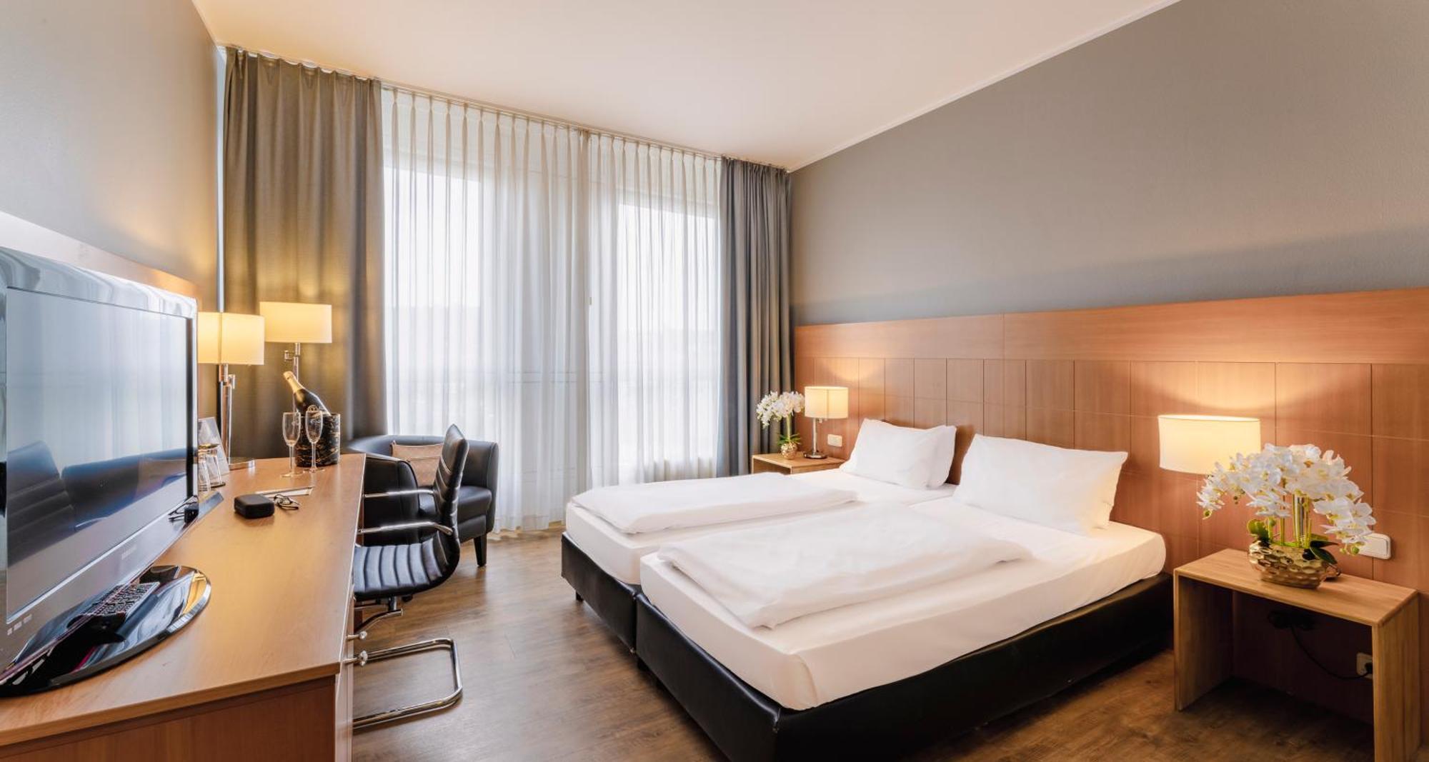 Hotel Plaza Premium Koeln Exteriér fotografie